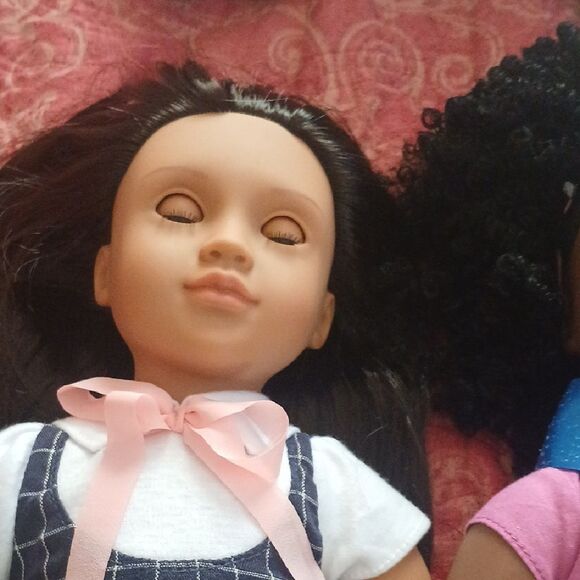 Charming Doll Set with Pink and Blue Outfits - Picture 3 of 5